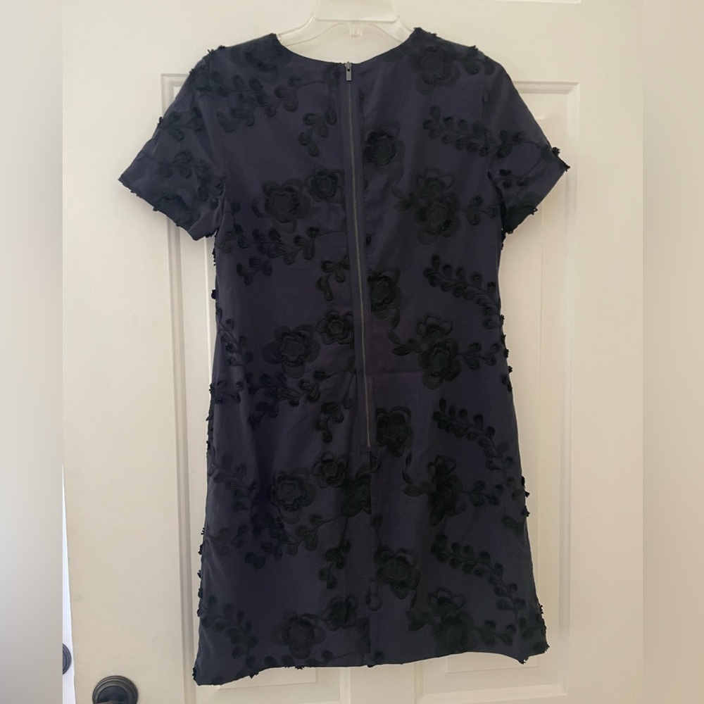 Banana Republic Floral Embroidered S/S Cotton Mini Dress Navy Zip Lined Women 6 - Picture 2 of 7